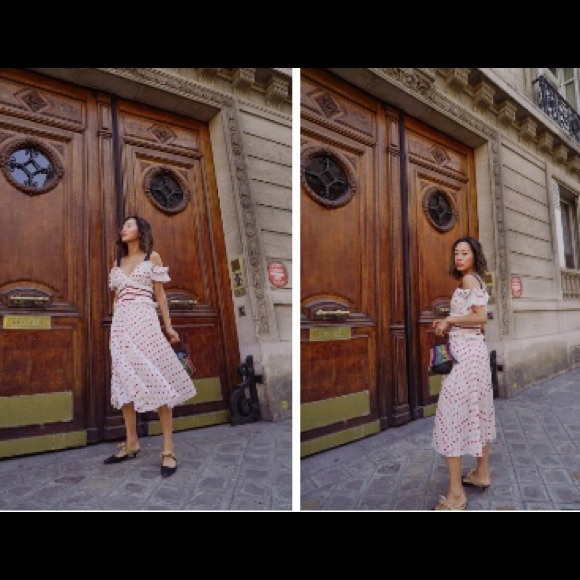 Romantic dress - Picture 5 of 7